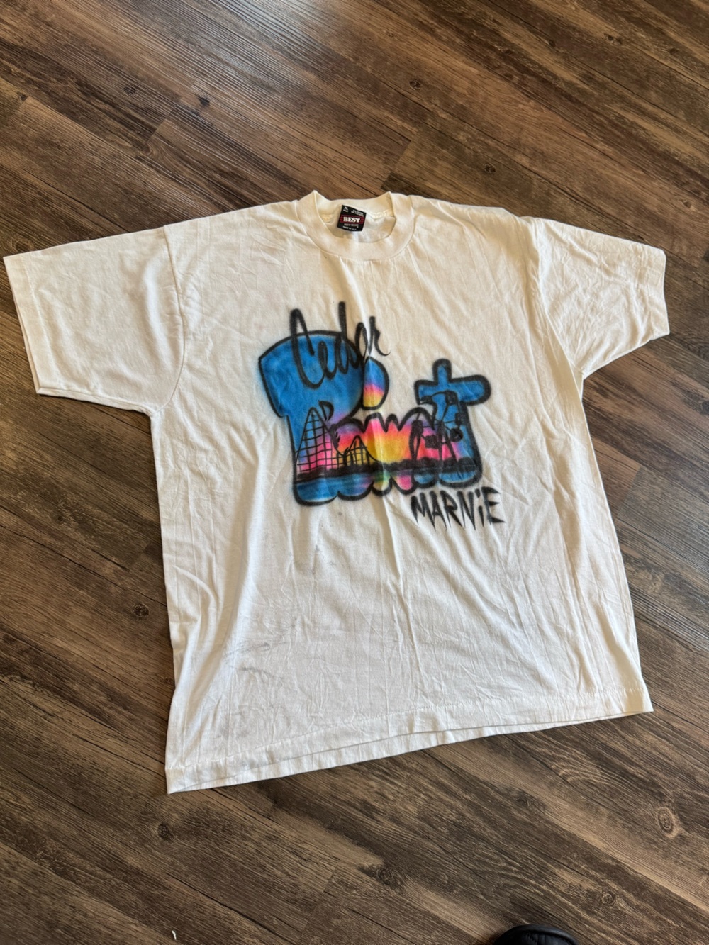 Cedar Point Fruit of the Loom Best White 90s Air Brush Graffiti Shirt Size XL